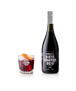 VERMU ROJO 746 + vaso